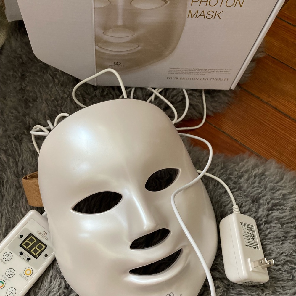 Project E Beauty LED light face mask, 7 colors